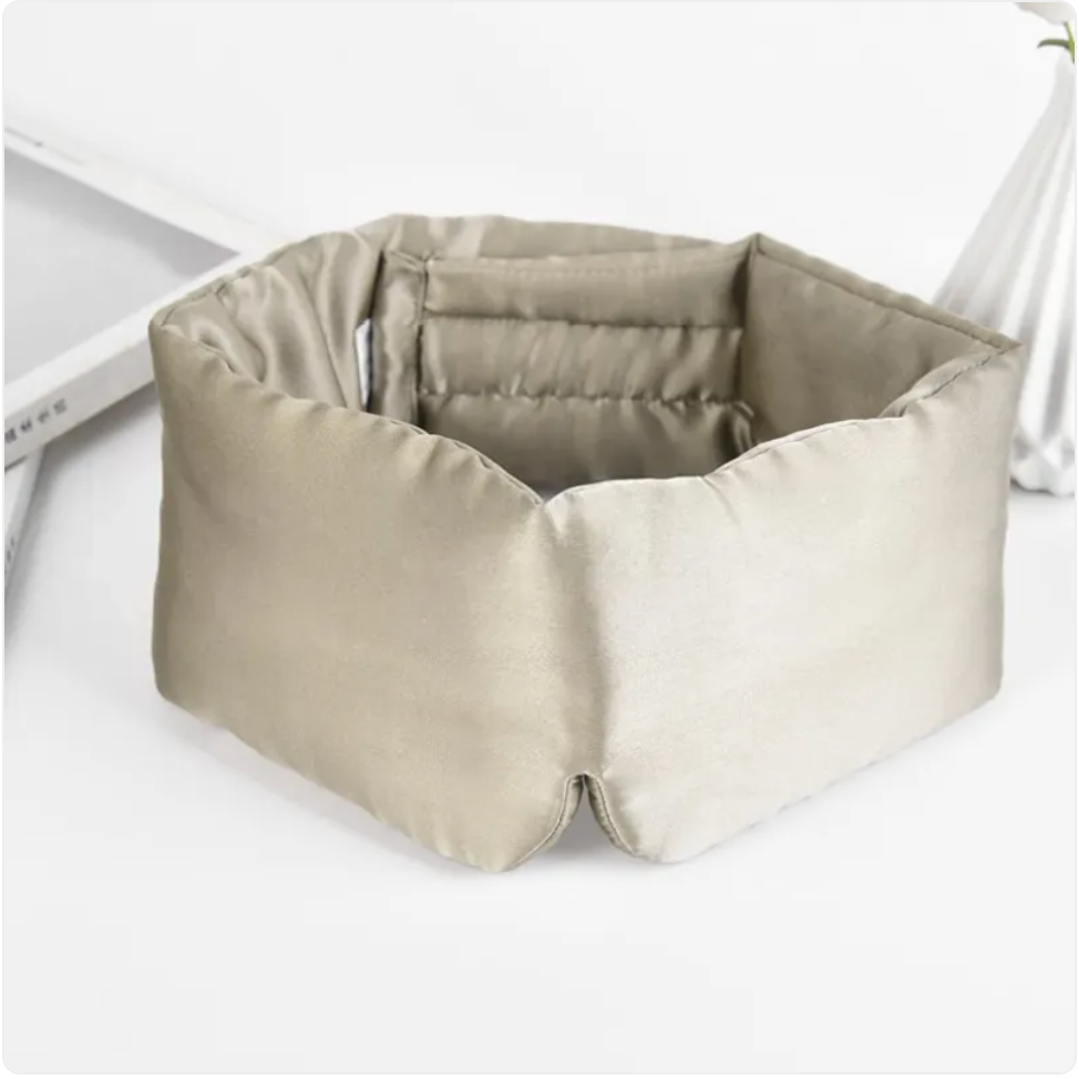 LUMURA Cloud™ Mulberry Silk Sleep Mask
